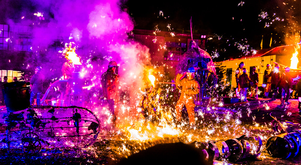 The Steel Yard's annual Halloween Iron Pour brings the heat with artists pouring over 2,500 pounds of molten iron, live music, and more, October 20